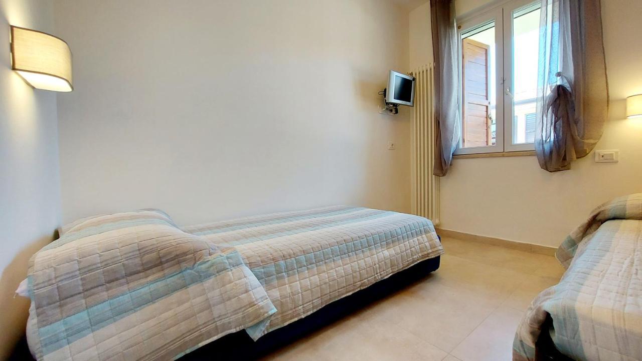 Narcisa View Lake&Pool Apartment 바르돌리노 외부 사진
